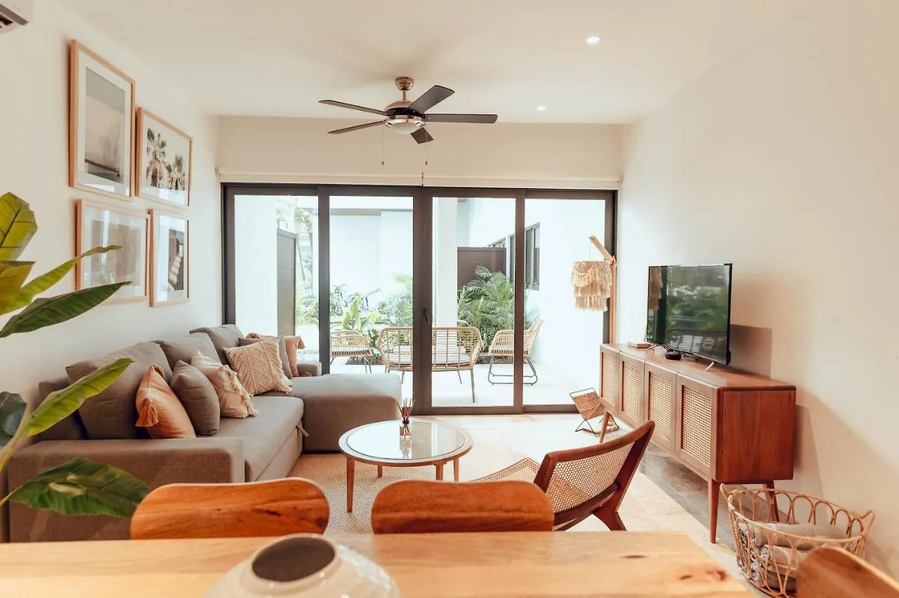 Stylish Luxury Condo In The Heart Of Playa Playa del Carmen